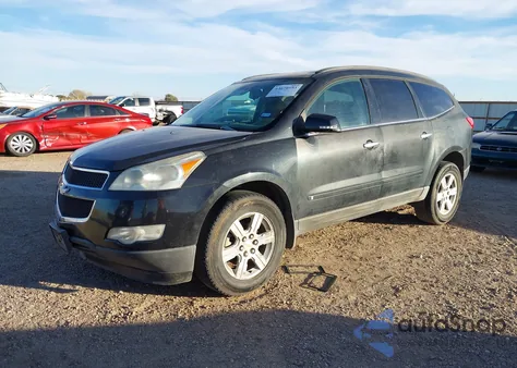 2010 Chevrolet Traverse Lt из США, поврежденный, VIN 1GNLRFED5AS122478